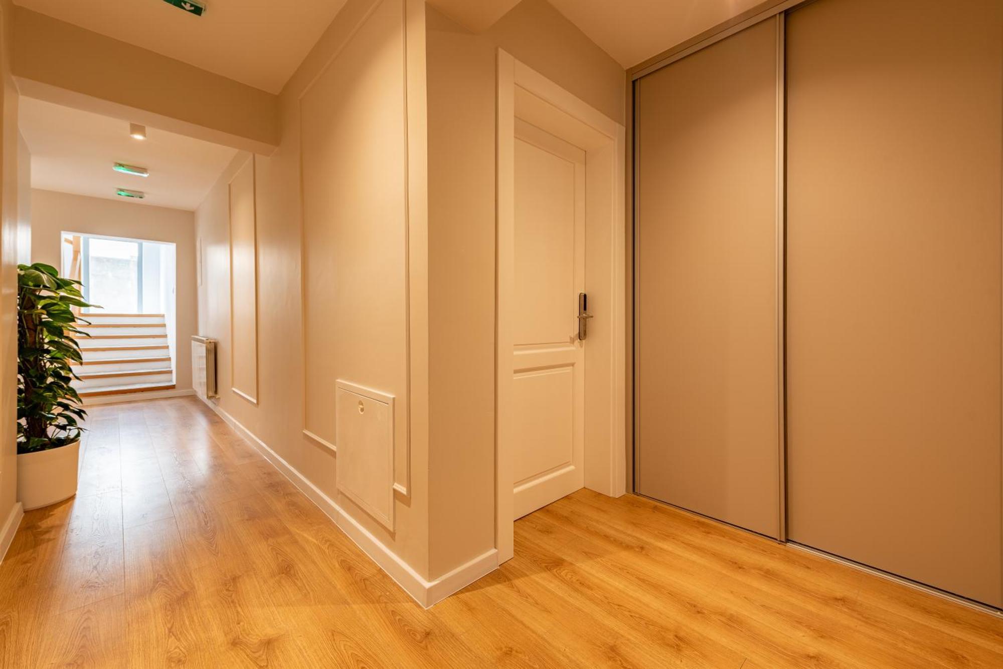 Rooms & Apartments Niko Sukosan Ngoại thất bức ảnh