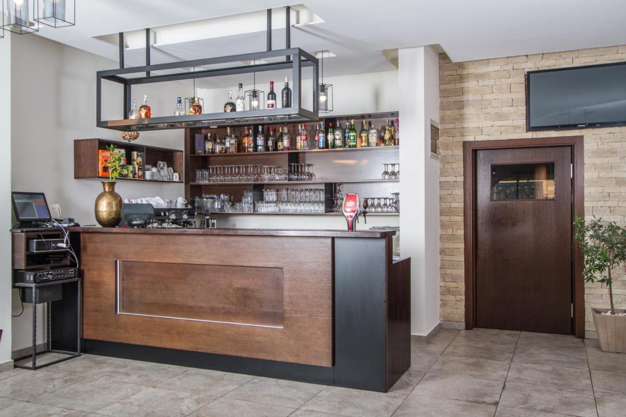 Rooms & Apartments Niko Sukosan Ngoại thất bức ảnh